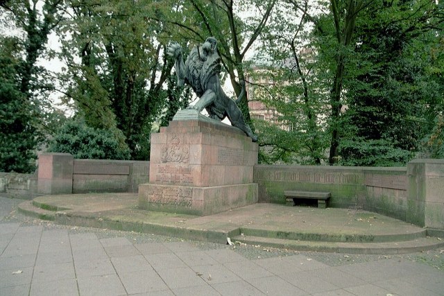 Leibgardisten-Denkmal (2004) Leibgardisten-Denkmal (2004)
